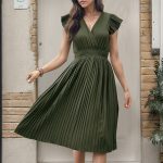 New Arrivals 2026 Women's Elegant Solid Color V-Neck Waist-Gathered Pleated Dress