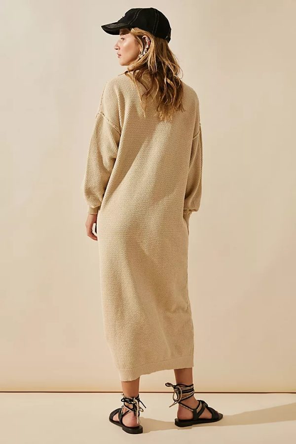 High quality elegant round neck knitwear button temperament commuter ladies sweater long maxi knitted dress for women