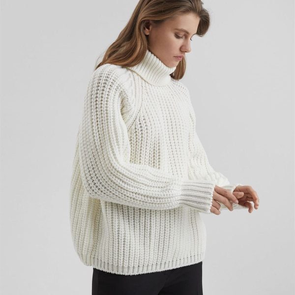 High quality turtleneck knitwear Long Sleeve pure color Knitted oversize thick elegant sweater women