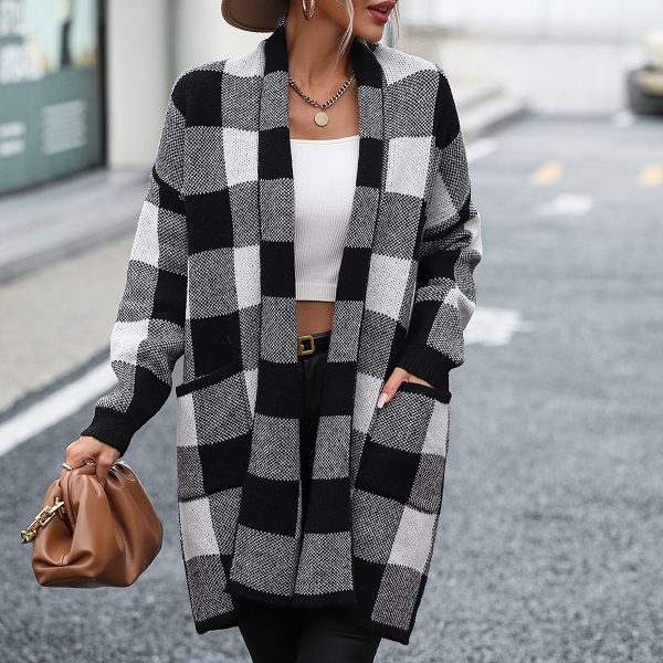 Hot selling oversize women knitwear matching color knitted sweaters fall winter plaid cardigans