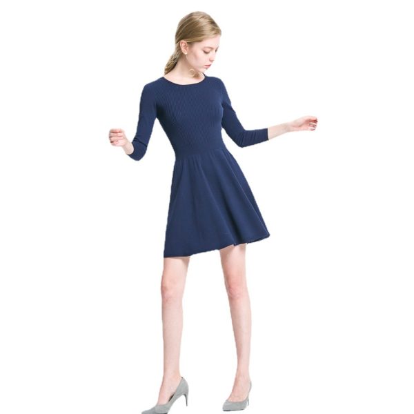 hot selling pure color round neck pullover knitwear elegant slim fit knitted short dress for women