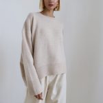 hot selling casual streetwear pure color round neck women cozy plush irregular Oversize sweaters