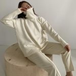 High quality Women's fashion knitwear Oversize Long Sleeve Turtleneck Jumper Thick Warm Knitted Pullover Sweater