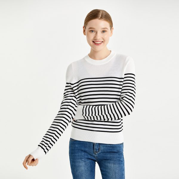 Hot sales casual pullover jumpers round-neck long sleeve striped knitted top knitted sweater