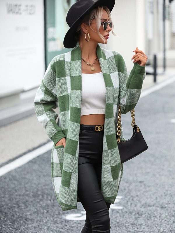 Hot selling oversize women knitwear matching color knitted sweaters fall winter plaid cardigans