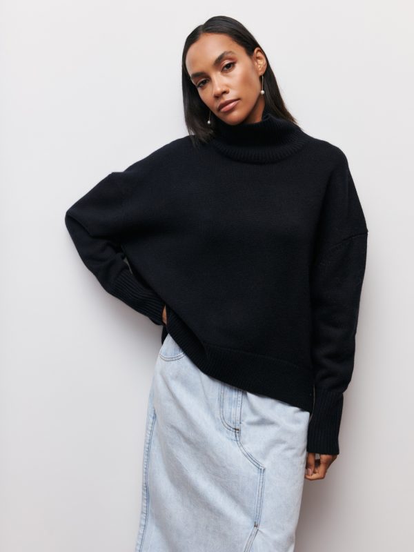 Hot selling solid color temperament turtleneck knitwear pullover oversize women elegant sweaters