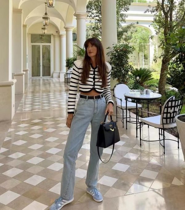New Arrivals Round Neck Casual Single-breasted button-up curved sweaters coats elegant Women Striped Cardigan