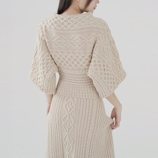 High-end design knitwear solid color women slim waist summer half-sleeve A-line long cable knitted dress